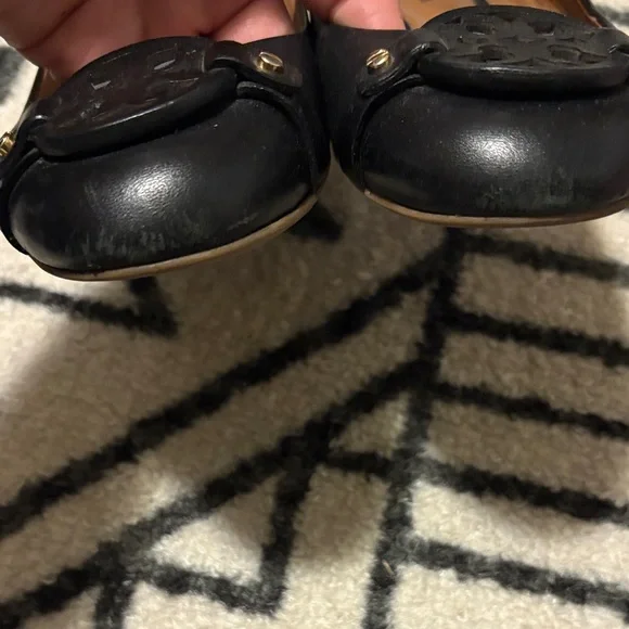 Tory Burch Black Leather Logo Ballet Flats - Picture 3 of 6